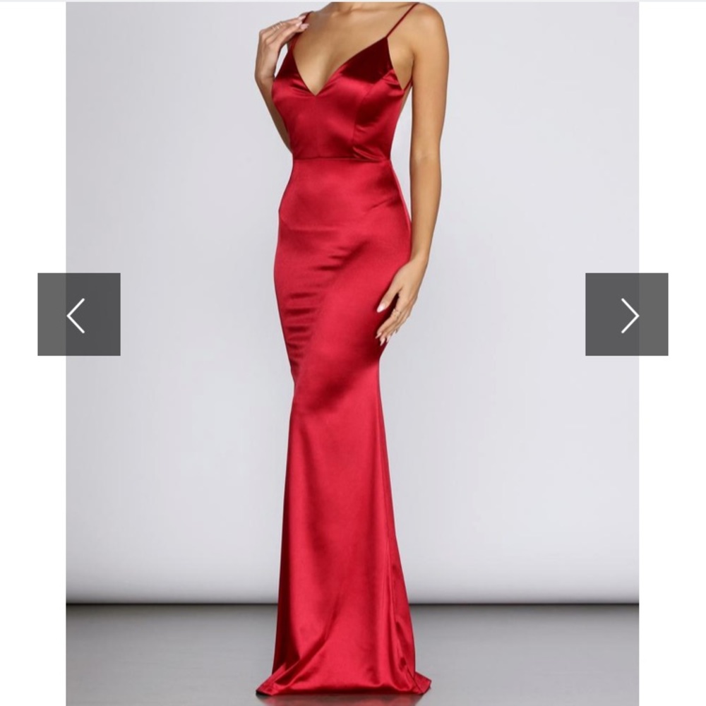 Brand new Windsor dress !